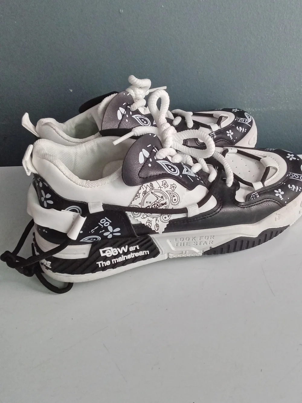 Shoes Culture Bandana Paisley‎ Low Top Sneakers Black White Streetwear Mens 41